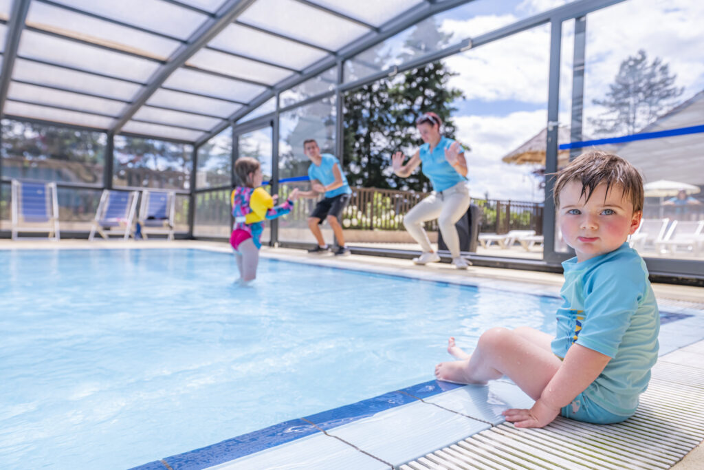 Camping VAL DE COISE piscine avec enfants et animation